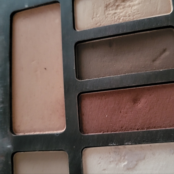 kat von d eye contour palette - Picture 6 of 6